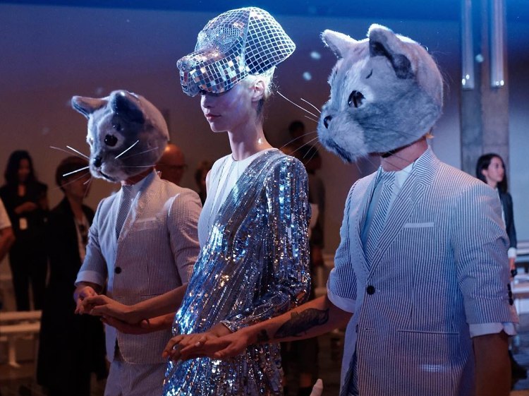 10 Fashion-Inspired Halloween Costumes Straight From The Runway