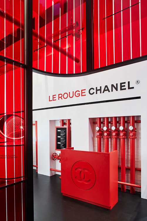 Chanel brings Le Rouge pop-up shop to New York