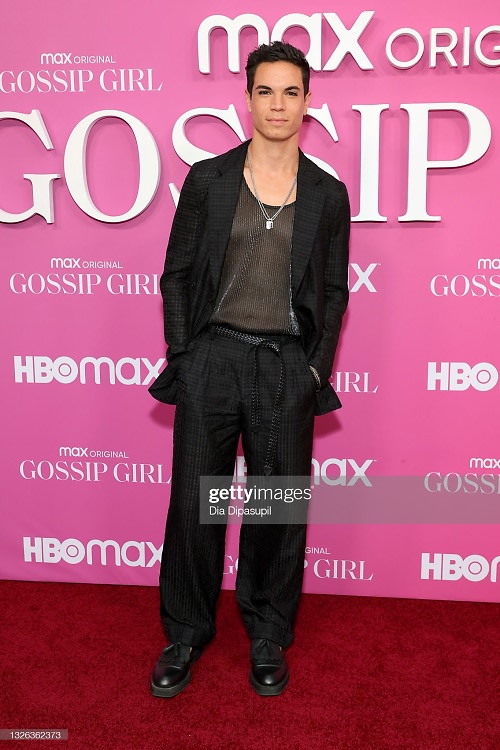 New 'Gossip Girl' Red Carpet Premiere Interviews With Cast, Producers
