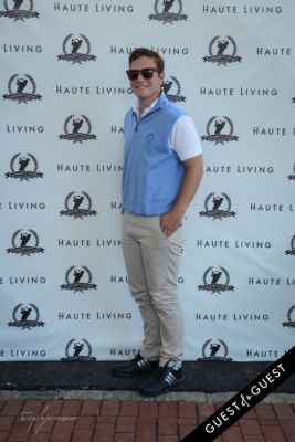 jonathan d.-roberts in 10th Annual Hamptons Golf Classic