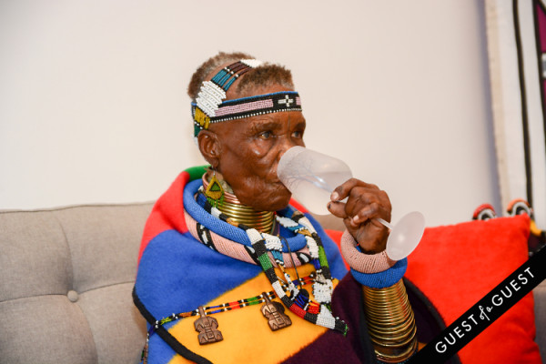 Esther Mahlangu 