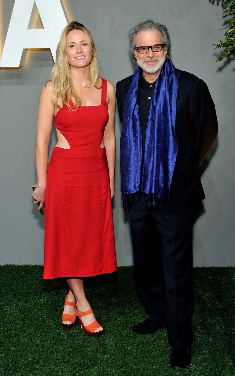 Sophie Oakley, Clifford Ross