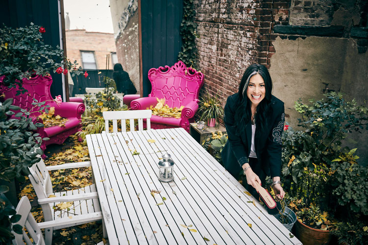 Styled To Perfection: Entertaining With Stacy London