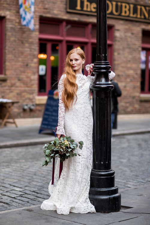Stone Street: The Perfect Unexpected Spot For A Bridal Photo Shoot