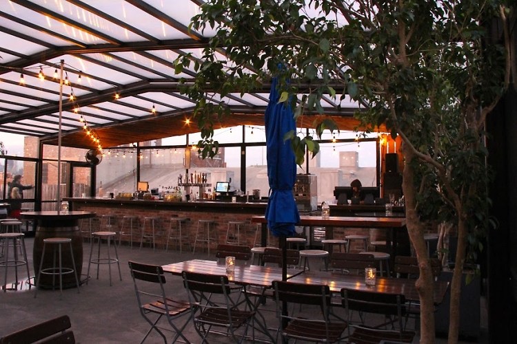 20 Nyc Rooftop Bars To Get Your Drink On This Summer
