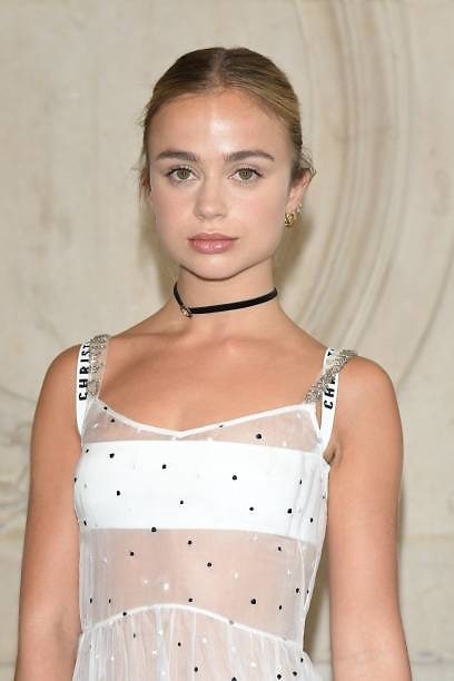Who Is Lady Amelia Windsor Meet Britains Royal Party Girl 