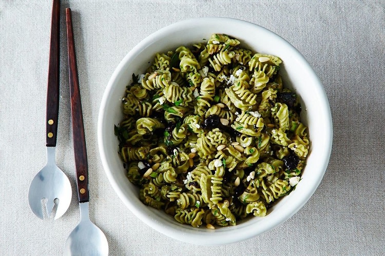 Old Fashioned Mom: 8 Unique Pasta Salads Perfect For Picnics & Beyond