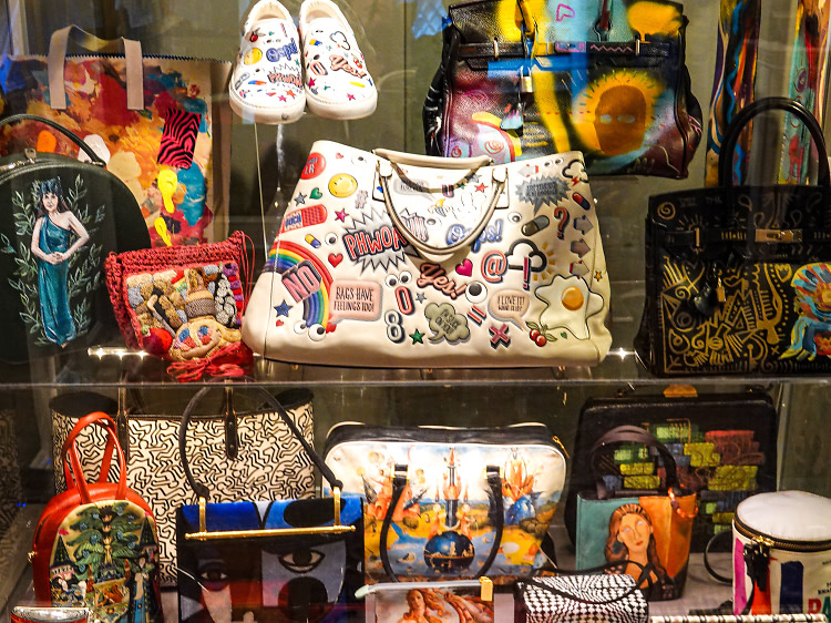 Houston's Own Peekaboo Bar Brings Customized Handbag Wonders to The Galleria