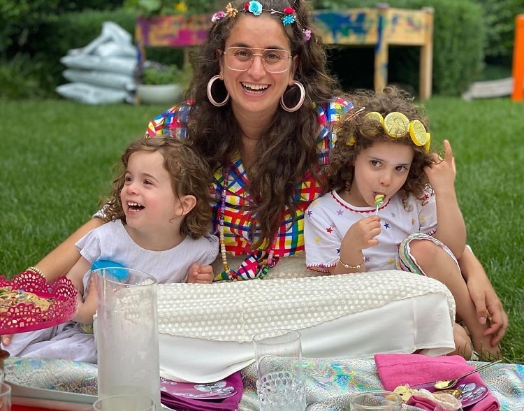 How Colorful CEO & Cool Mom Zara Terez Tisch Is Getting It All Done In  Lockdown (Or Not)