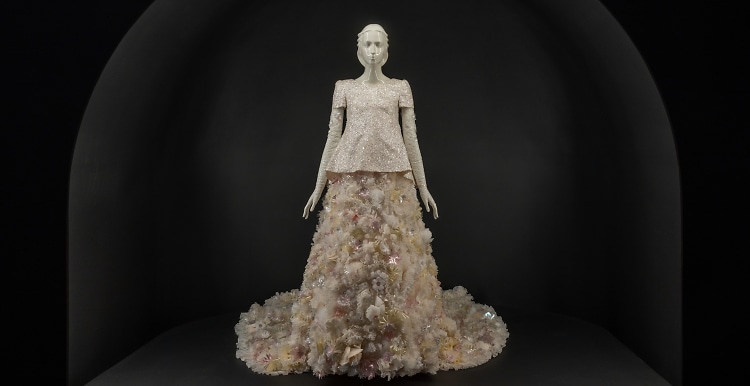 252 Karl Lagerfeld-Designed Chanel Haute Couture Pieces Will Go to