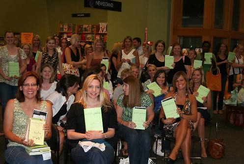 Emily Giffin\'s Fans at a Book Reading