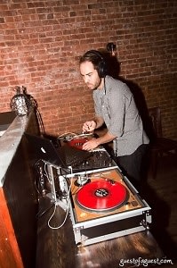 DJ Jeffrey Tonnenson