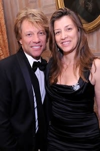 Jon Bon Jovi, Dorothea Hurley