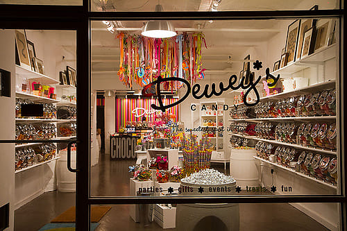 7 Retro Nyc Candy Stores To Satisfy Your Love For Vintage