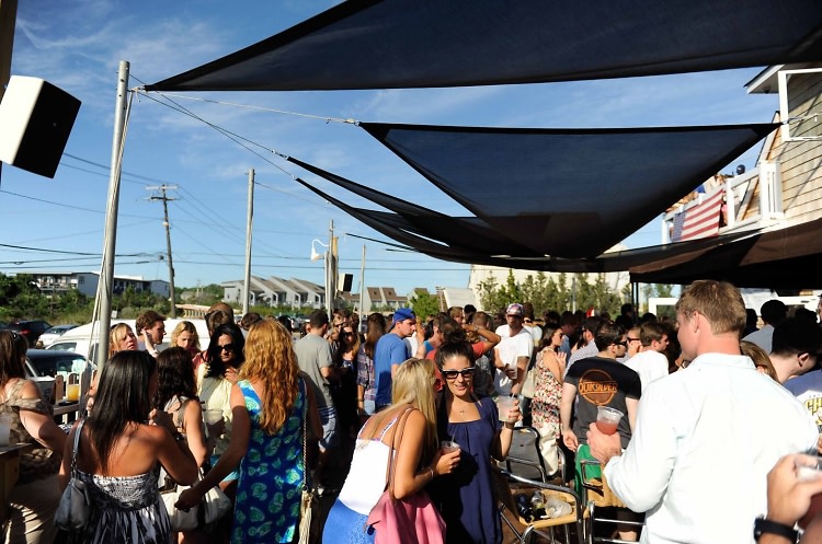 the-2013-memorial-day-weekend-hamptons-party-guide