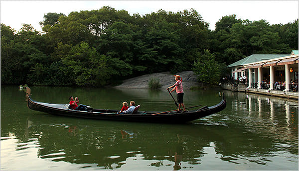 goldola ride in central park 