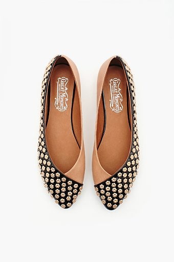 Daisy Studded Flat