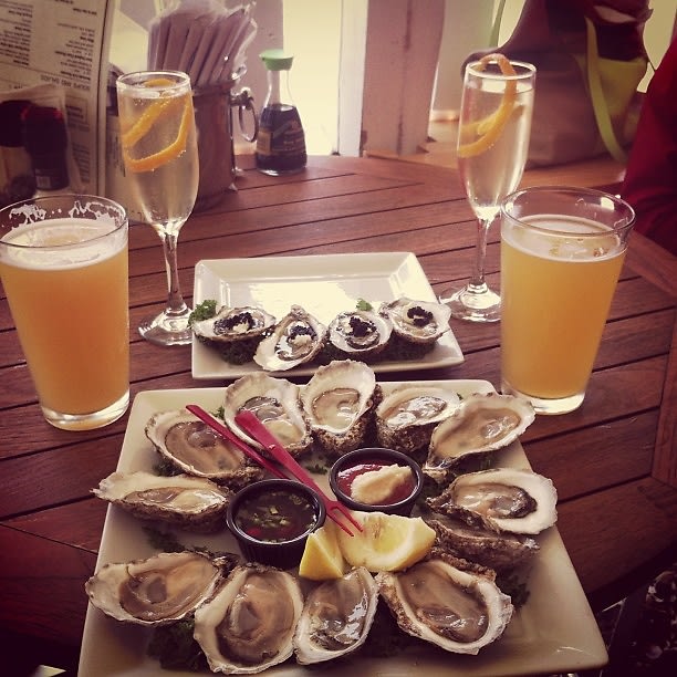 Oyster Happy Hour