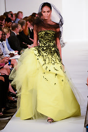 Oscar De La Renta SS14 Runway