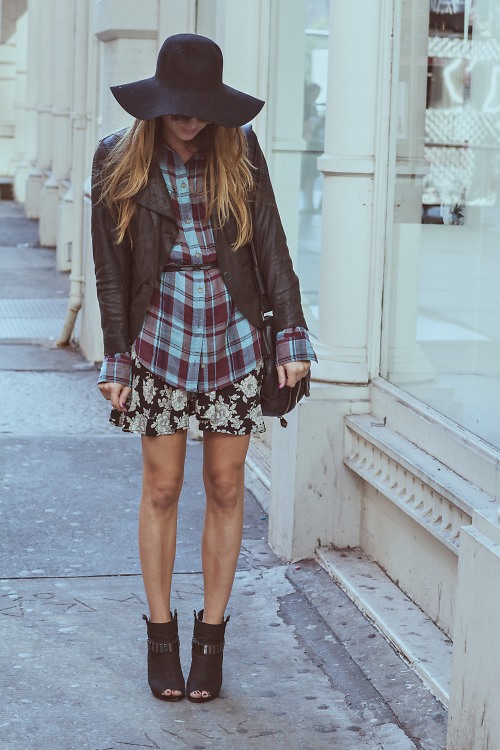 Street Style Trend: Fall Into Flannels This Season
