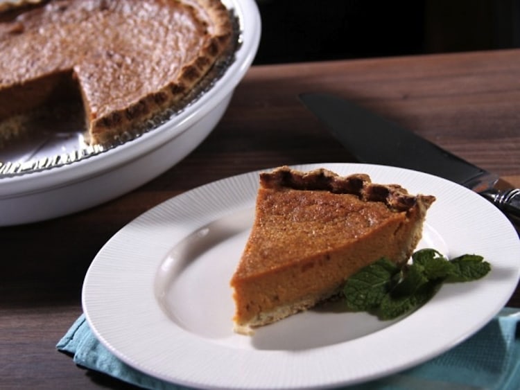 Bobby Deen's New School Sweet Potato Pie