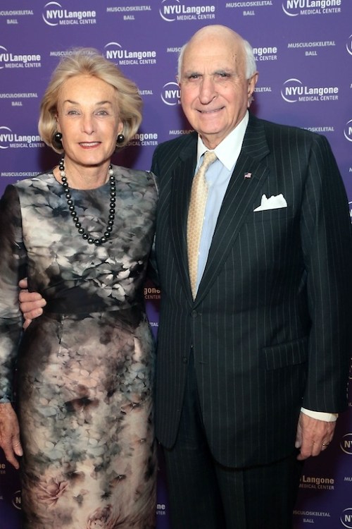 Elaine Langone, Ken Langone