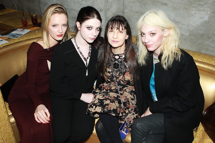 Daria Strokous, Michelle Trachtenberg, Karen Erickson, Cory Kennedy