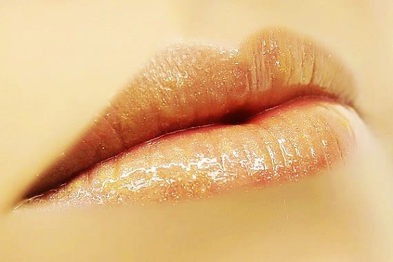 Gold Shimmer Lip Gloss 