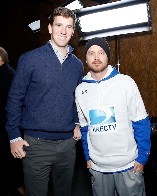 Eli Manning, Aaron Paul