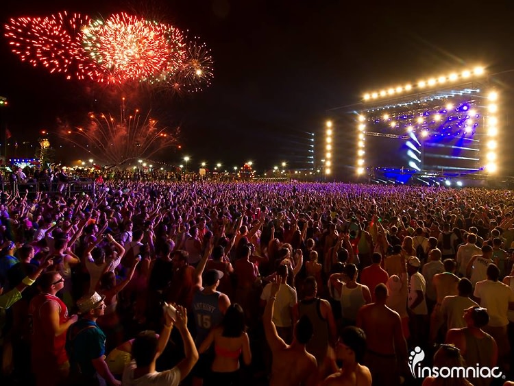 Insomniac's 3RD ANNUAL ELECTRIC DAISY CARNIVAL