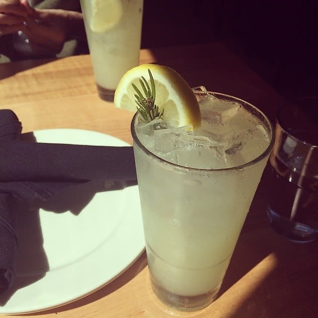 Rosemary Lemonade