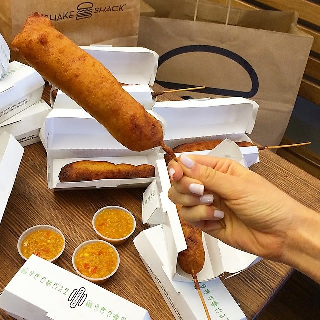 Shake Shack: Corndog + Peach Pie Special Weekend Event