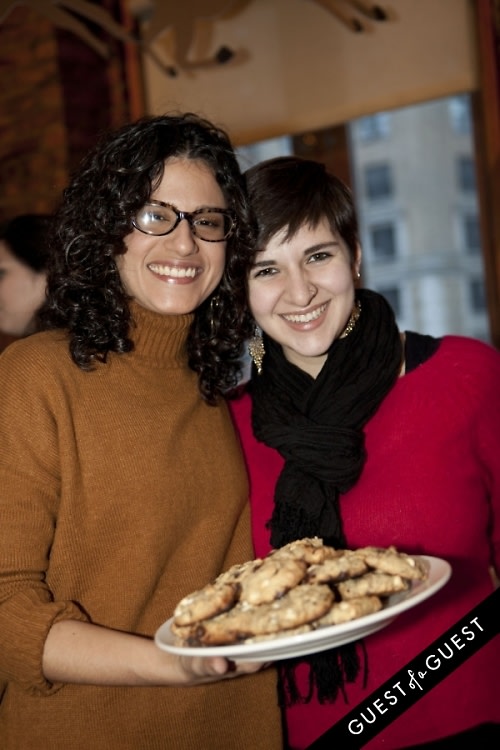 COOKIE SWAP AT FOLDED VICTORY'S SUPPER CLUB