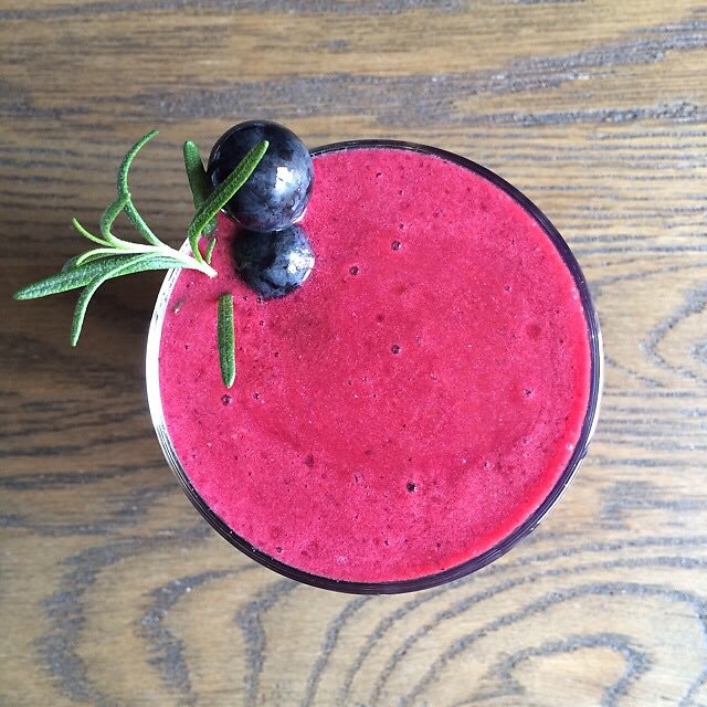 Concord Grape, Pomegranate and Rosemary Smoothie