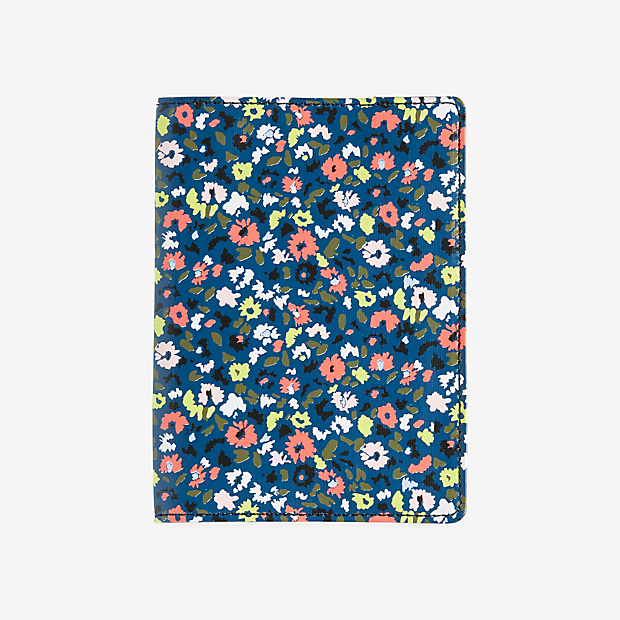 Kate Spade Saturday Passport Case In Wild Floral