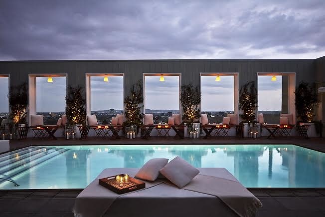 Mondrian Hotel: SKYBAR