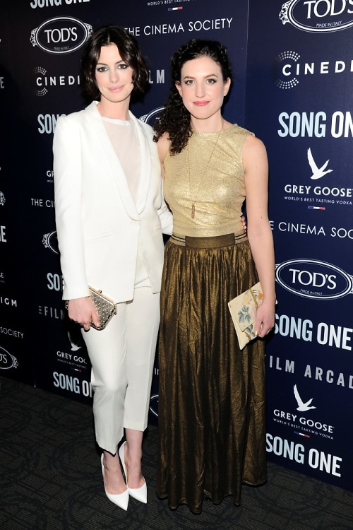 Anne Hathaway, Kate Barker-Froyland