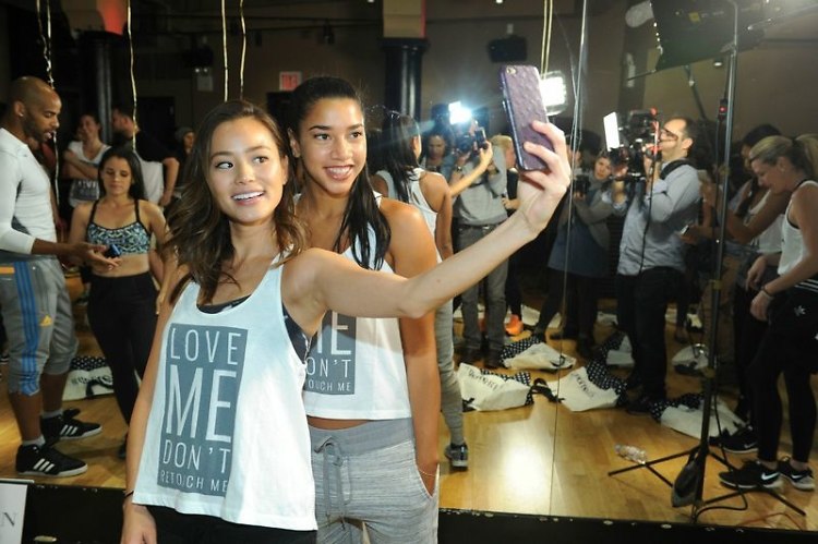 Jamie Chung, Hannah Bronfman