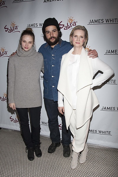 Makenzie Leigh, Christopher Abbott, Cynthia Nixon