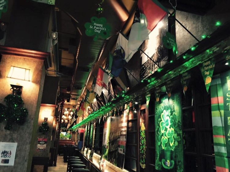 8 Authentic Irish Pubs Perfect For Celebrating St Patrick S