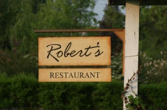 Robert's Restaurant 