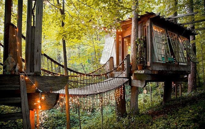 The 14 Most Unbelievable Airbnbs Around The World