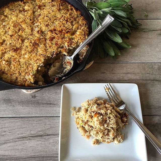 Cornbread-dressing