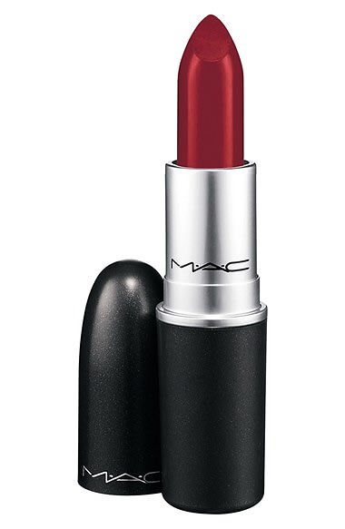 Mac Lipstick in Ruby Woo 