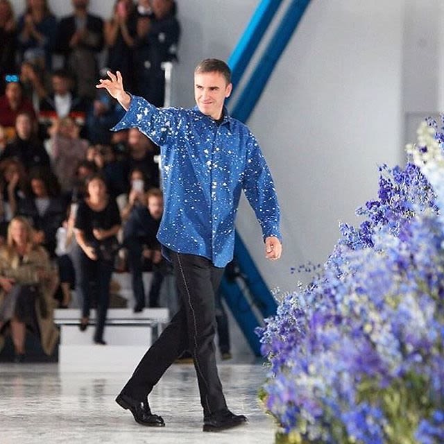 Raf Simons Steps Down from Dior