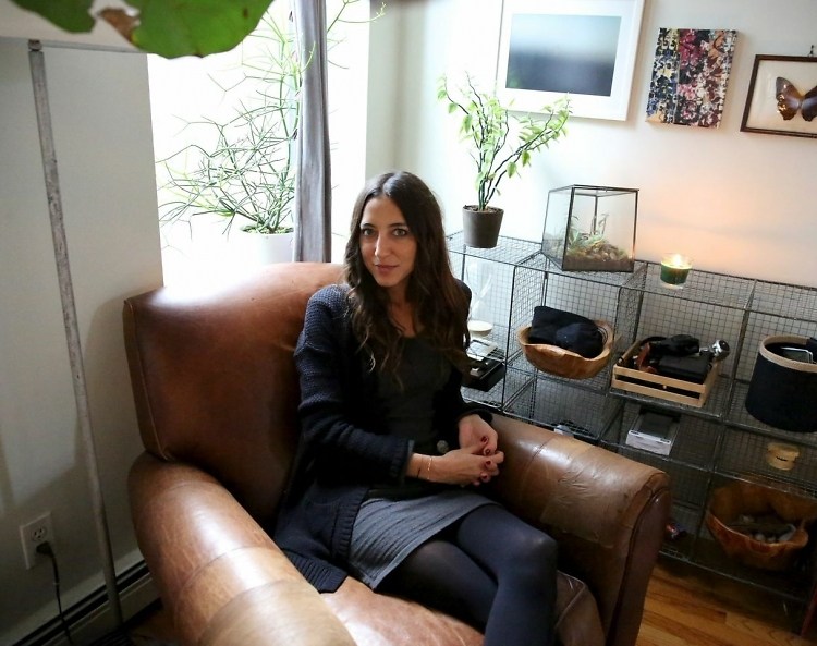 Interview: NYC Flower Girl Denise Porcaro Talks Seasonal Inspiration & Her Favorite Scents For Home