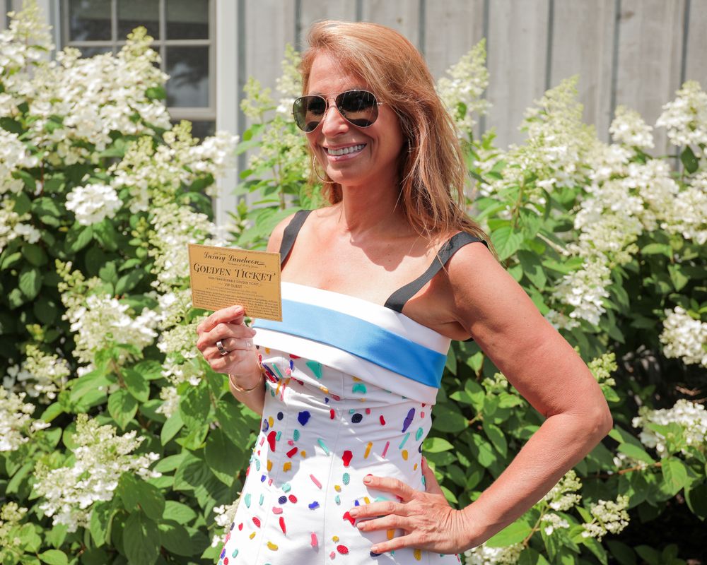 Jill Zarin LOVES Giving Away Free Stuff At Her Luxury Luncheon