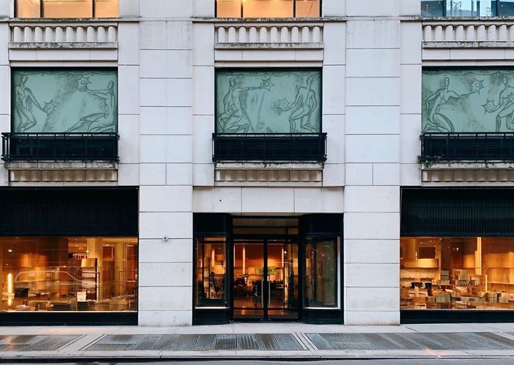 Barneys is downsizing its Madison Avenue store: sources