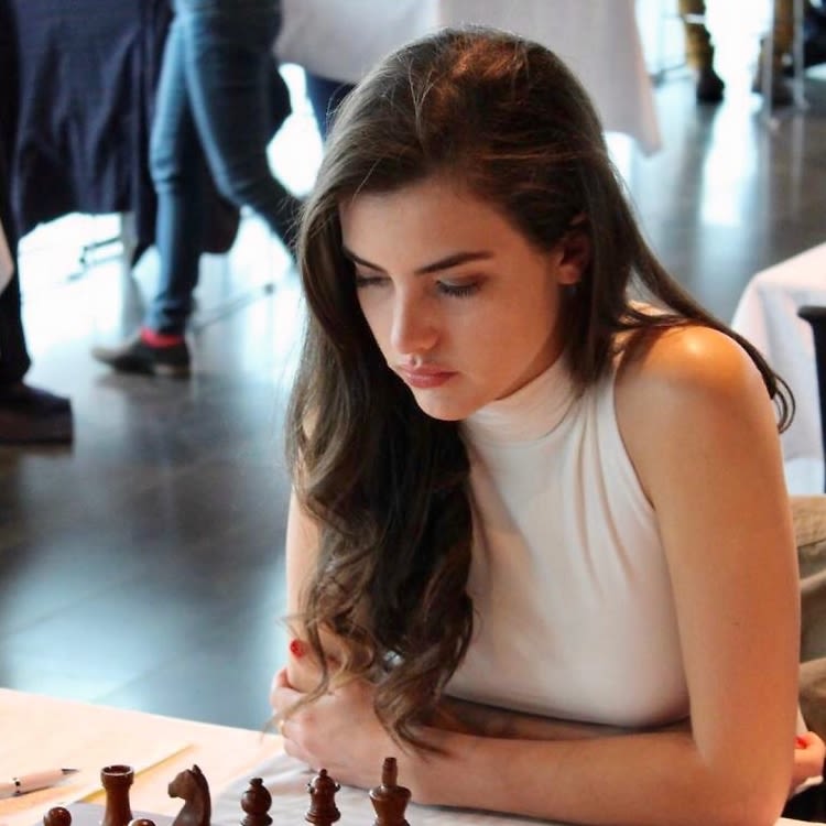 Chess influencer, 25, is branded a real-life Beth Harmon by