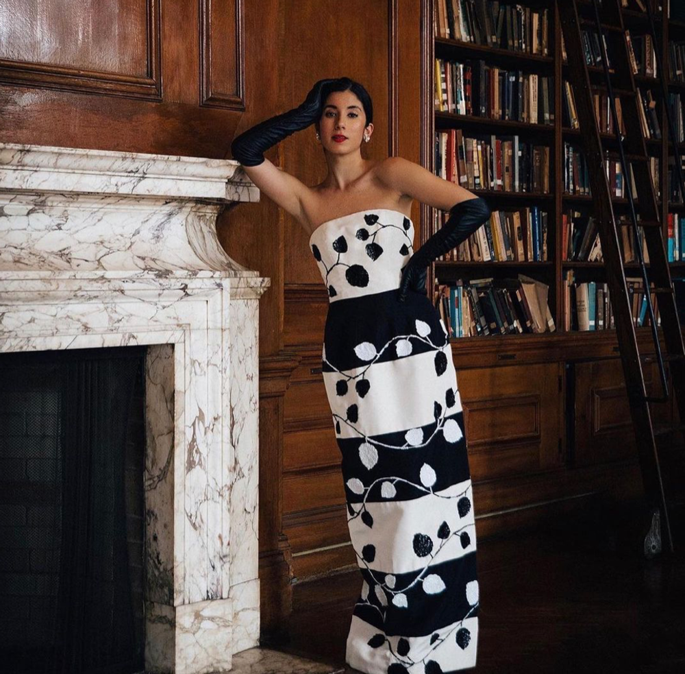 Shop The Chic Closets Of Fashion's Most Stylish Muses - Vimarsana News